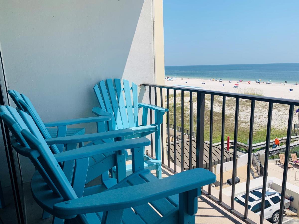 Island Winds East: Renovated Beachfront Condo near Hangout Gulf Shores Exterior photo